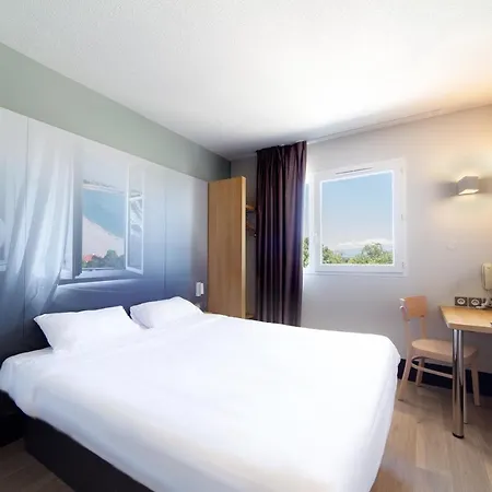 Perpignan Hotel 3*