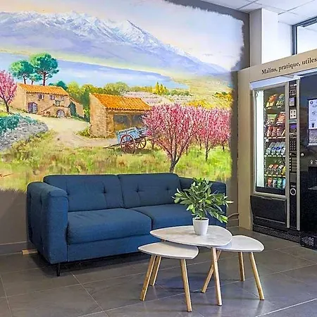 Perpignan Hotel