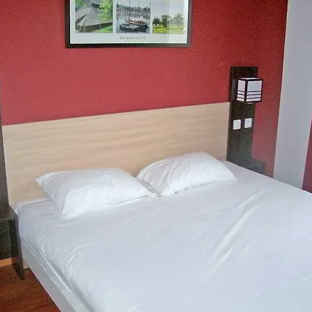 Perpignan Hotel 3*