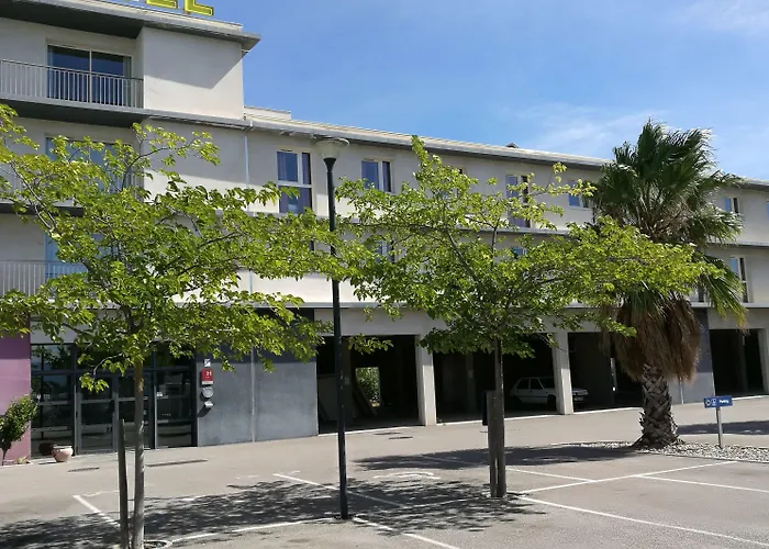 Perpignan Hotel
