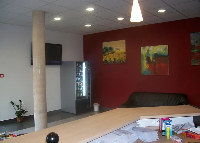 Perpignan Hotel 3*